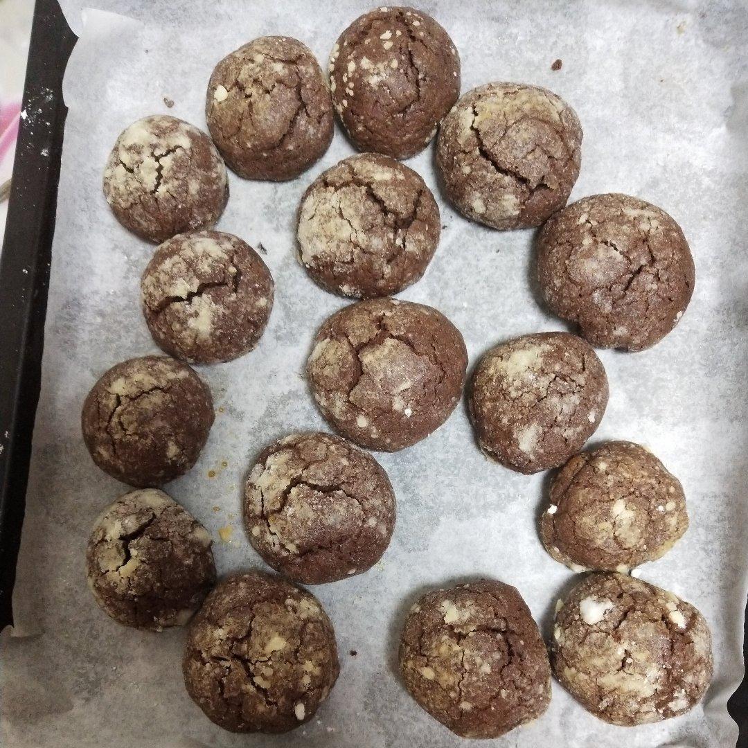 巧克力裂纹曲奇