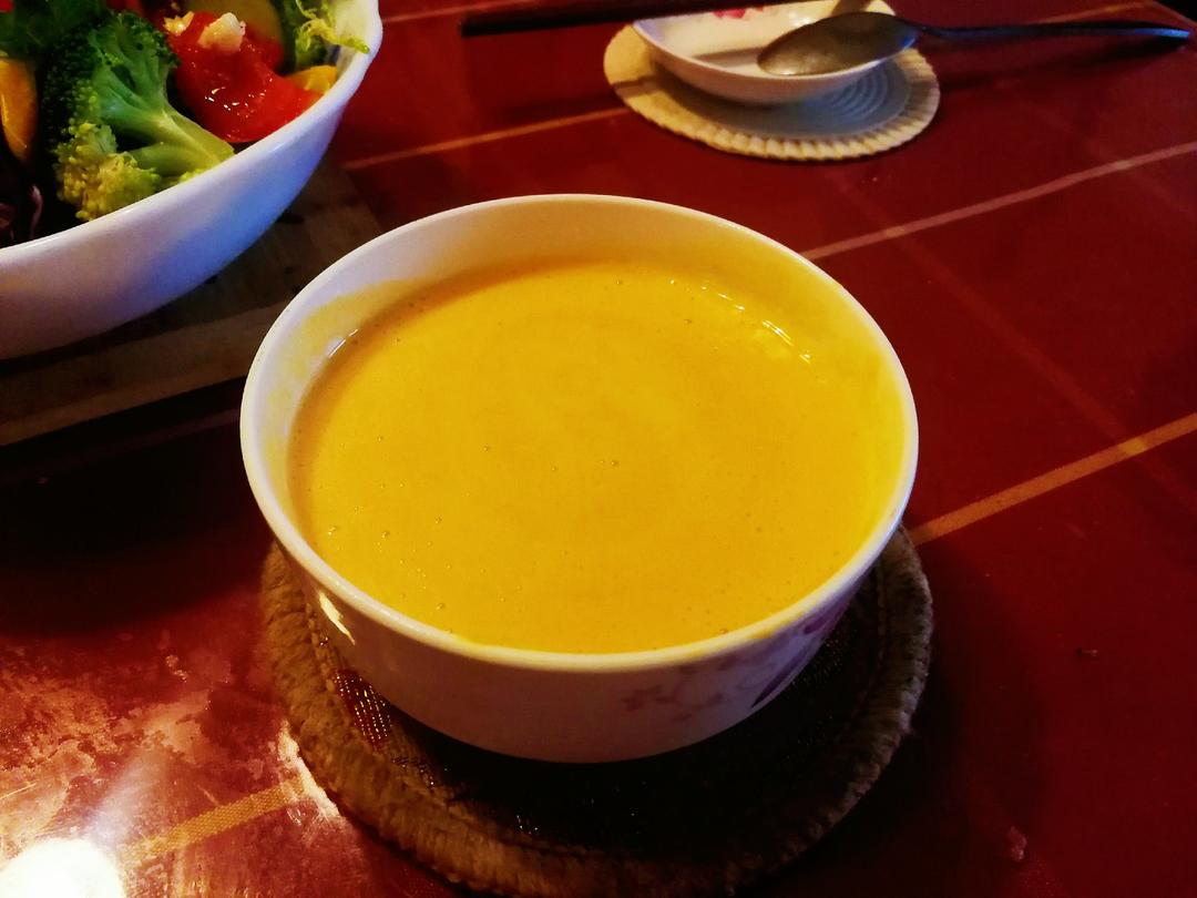 清甜牛奶南瓜浓汤