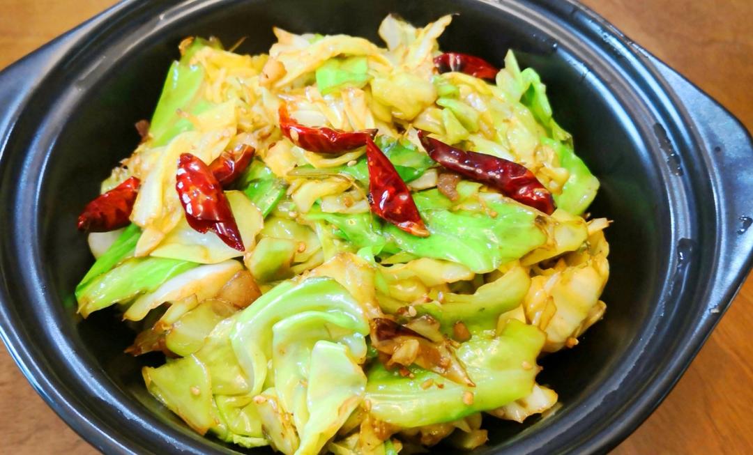 阿婆手撕包菜