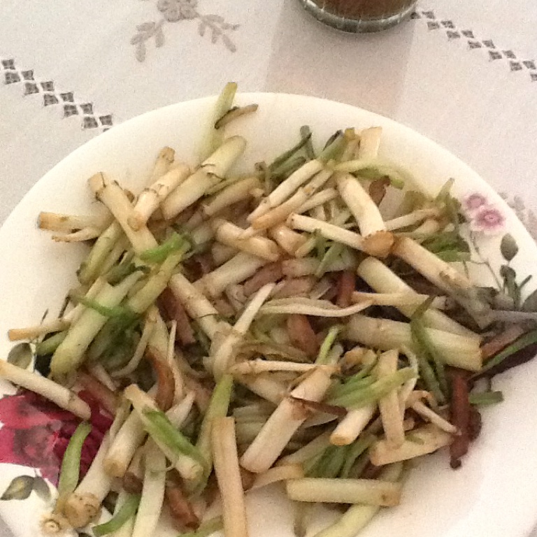 水芹菜炒豆干