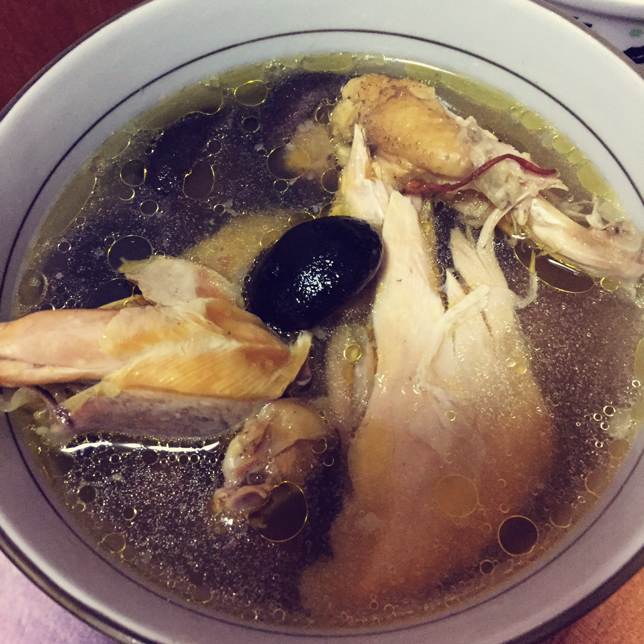 香菇炖鸡汤