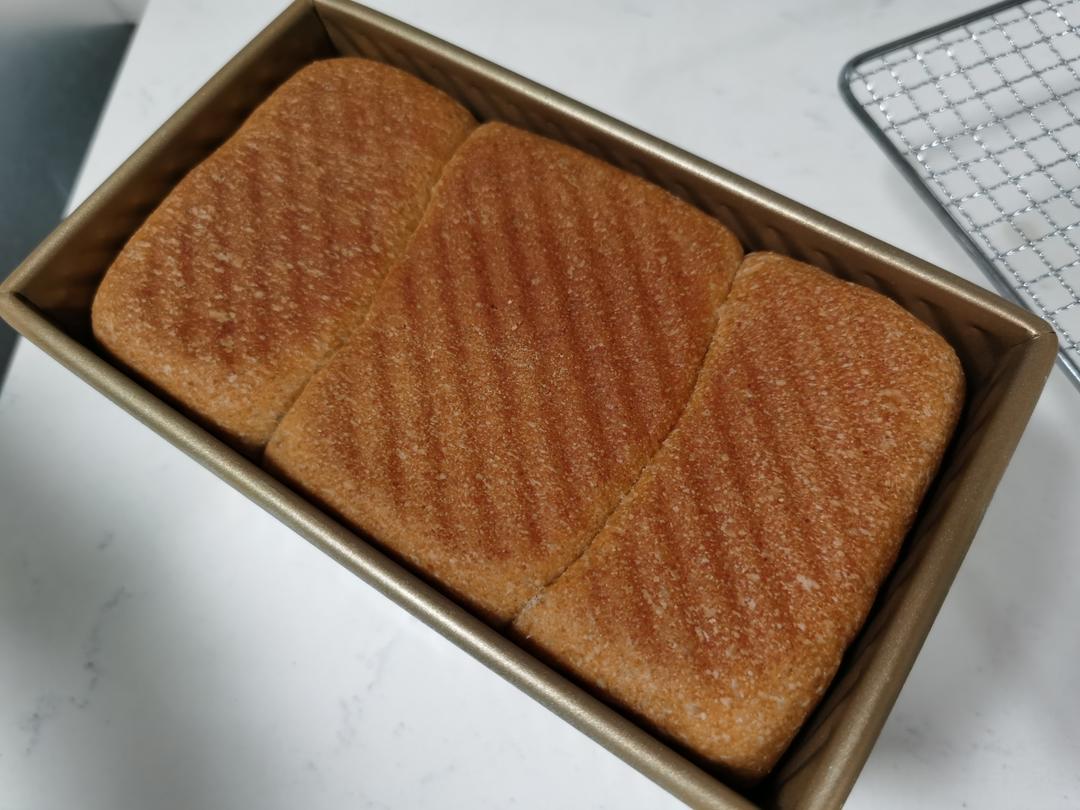 100%真•全麦吐司