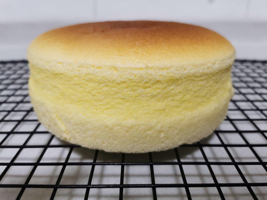 完美轻乳酪芝士蛋糕（不开裂、不回缩、不收腰、入口即融）