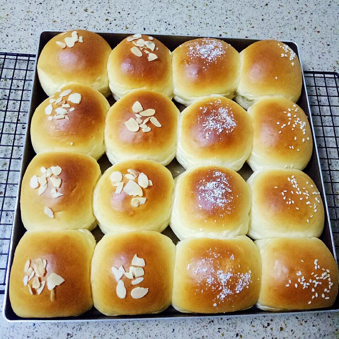 奶香小餐包