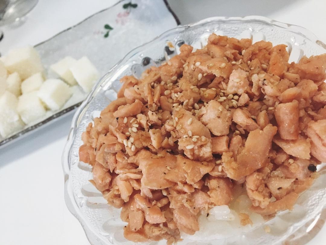 三文鱼饭（一人食，十分钟就做好）