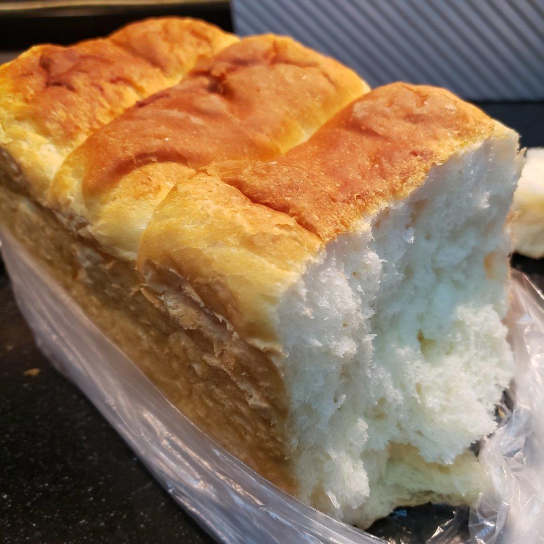 《Tinrry+》软绵绵的白吐司