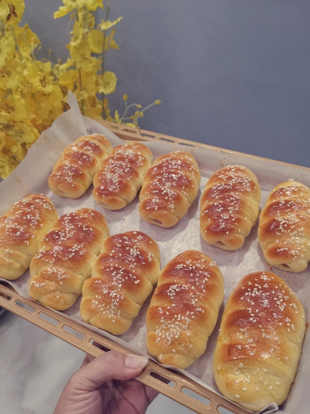 热狗面包棒，复刻儿时的味道，软乎乎的面包里藏着烤肠，太香了