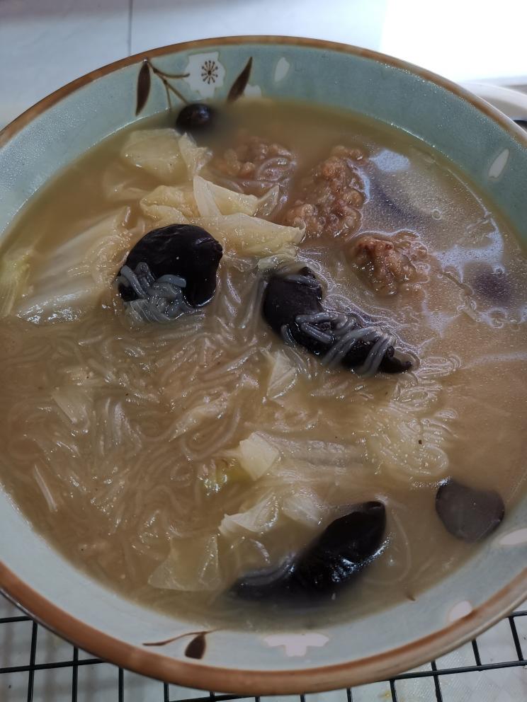 小美锅出品•粉丝丸子汤