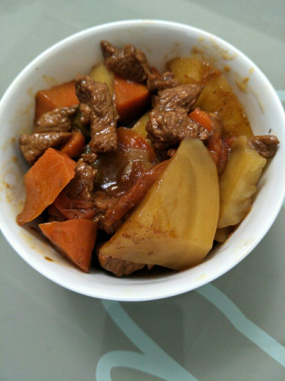 红烧牛肉土豆 （独家秘制）