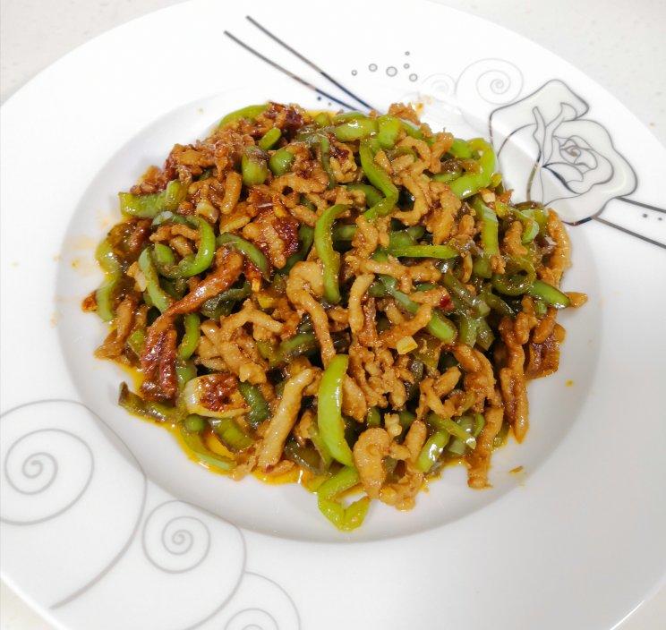 #家常菜# 米饭杀手尖椒肉丝（鸡丝）