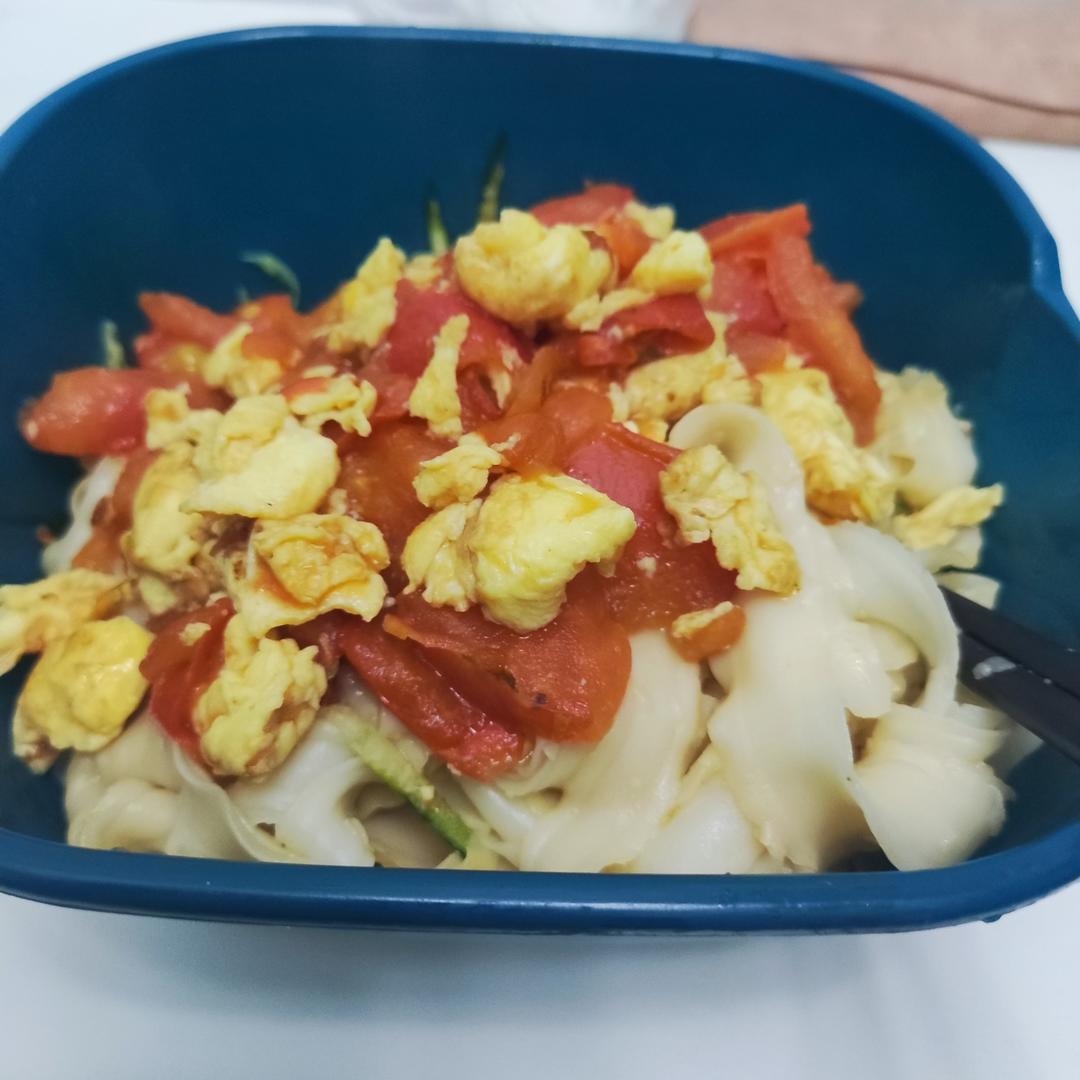 番茄鸡蛋拌面