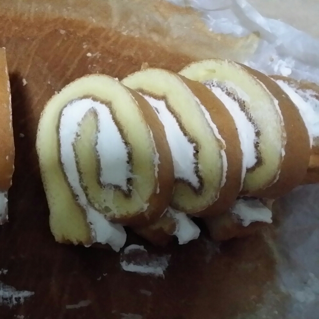 草莓蛋糕卷