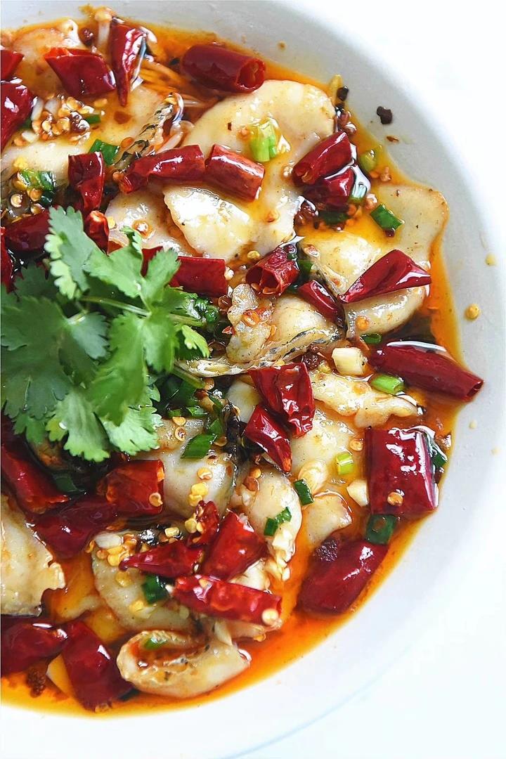 红红火火 ——椒麻鲜香沸腾鱼（附万能香料油做法）