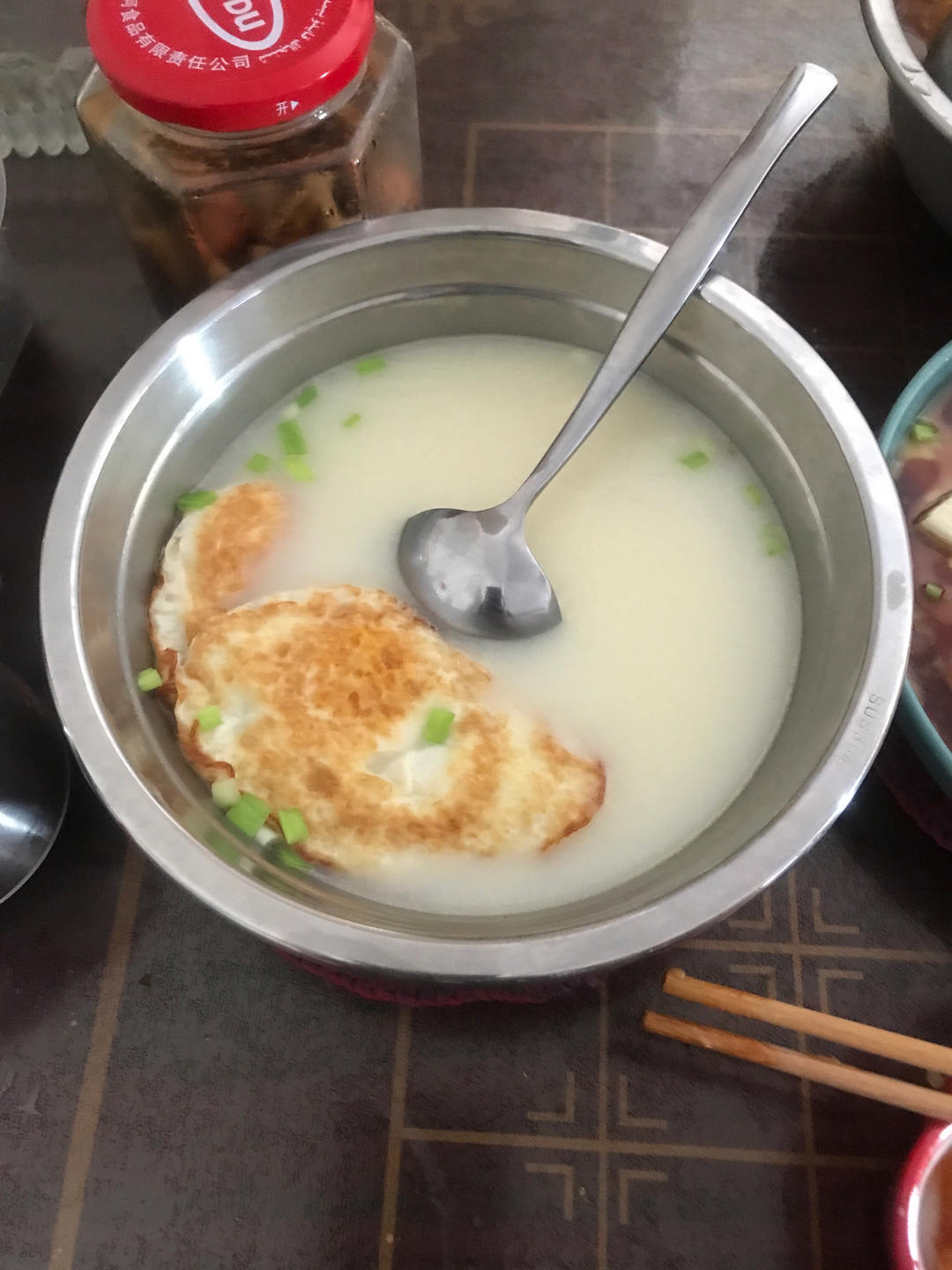 鲫鱼豆腐汤