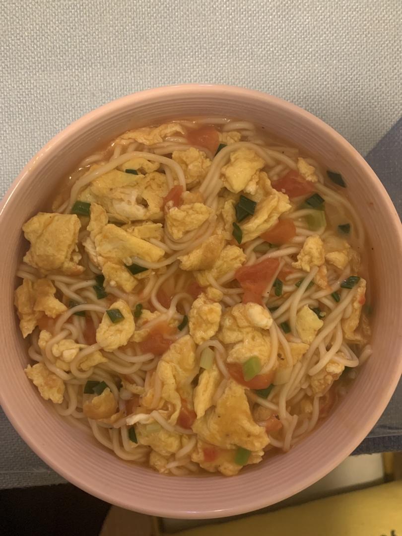 恨不得抱着锅舔的番茄鸡蛋面