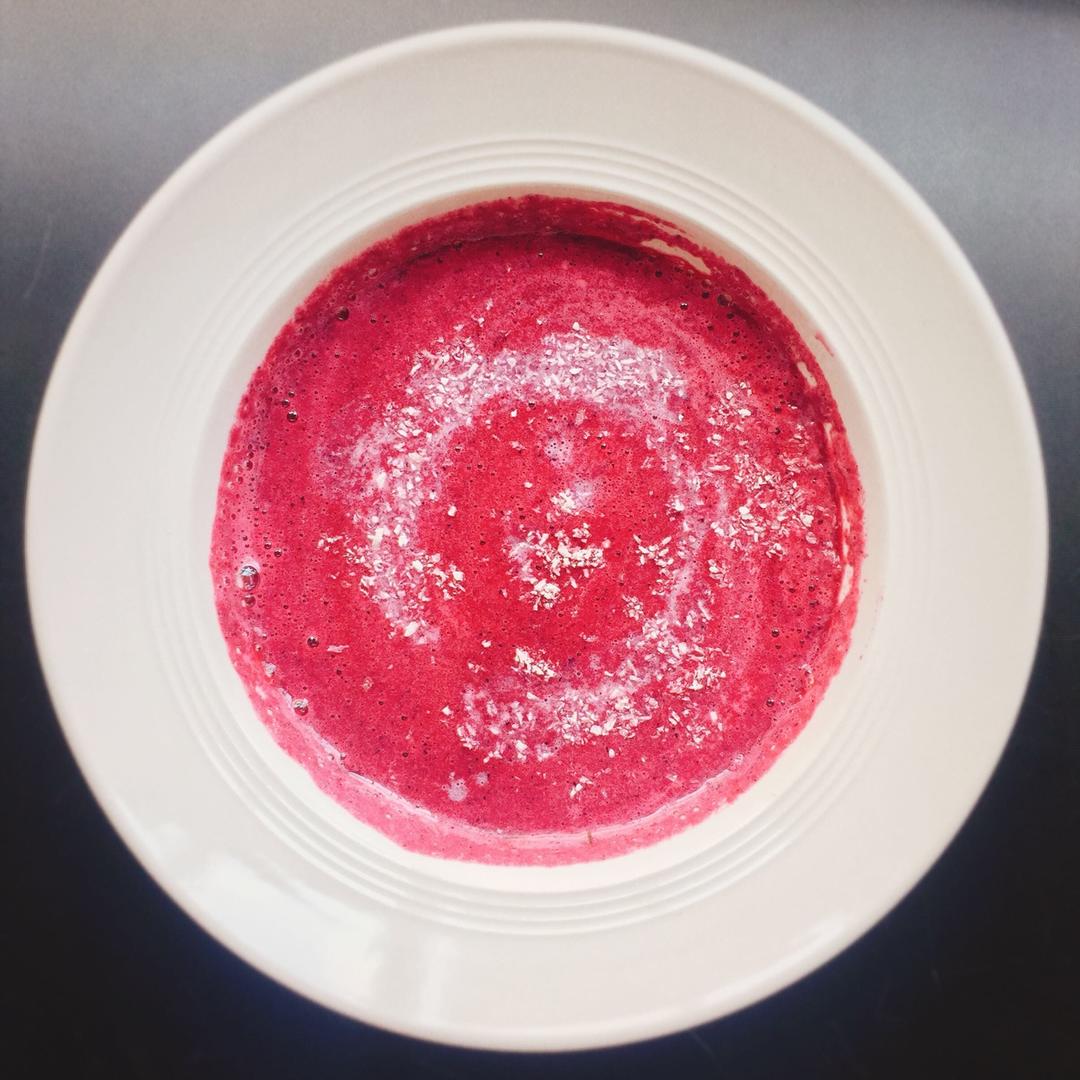 甜菜根蓝莓smoothie