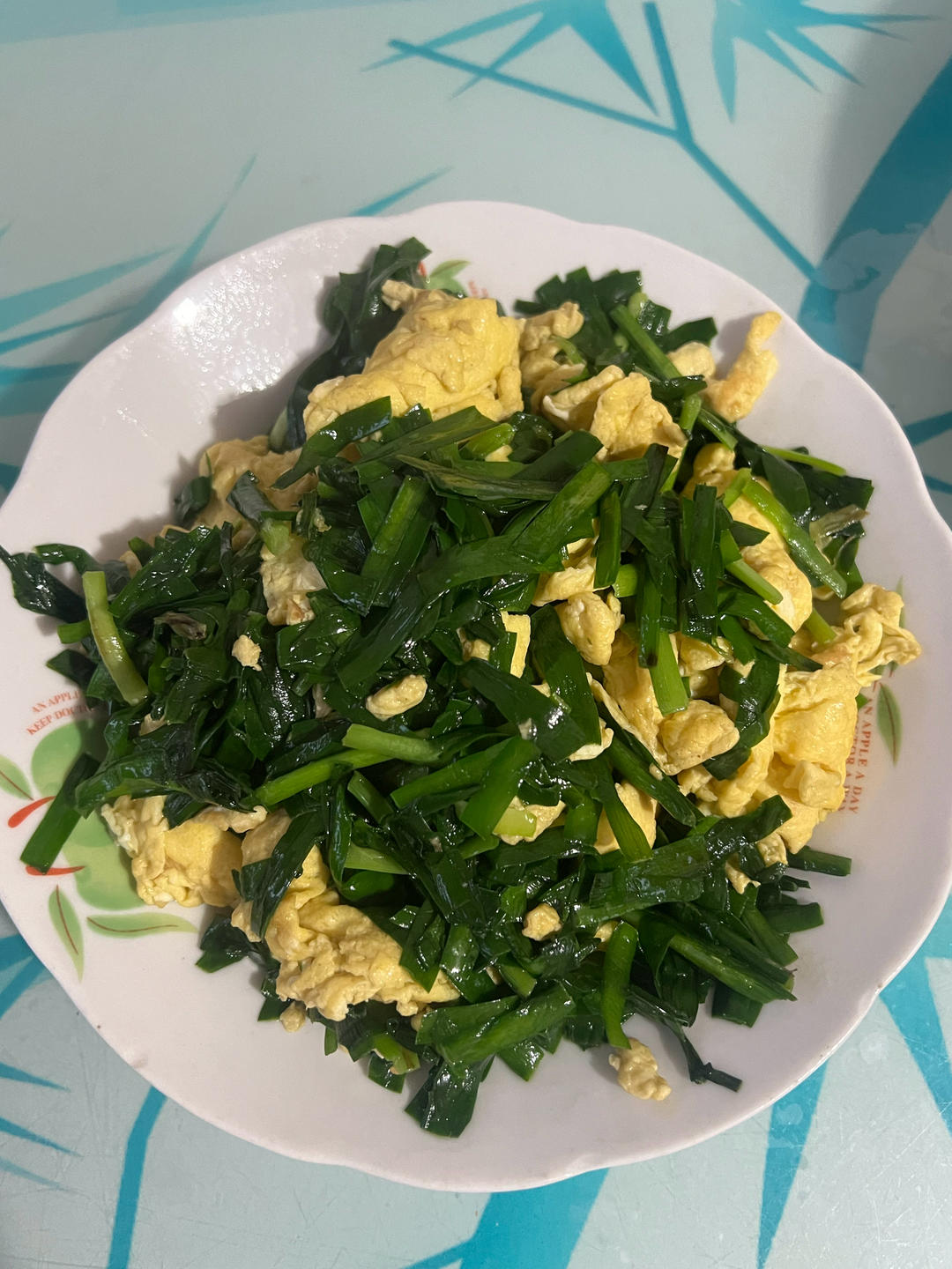 韭菜炒鸡蛋——三分钟快手下饭菜 掌握火候的秘诀