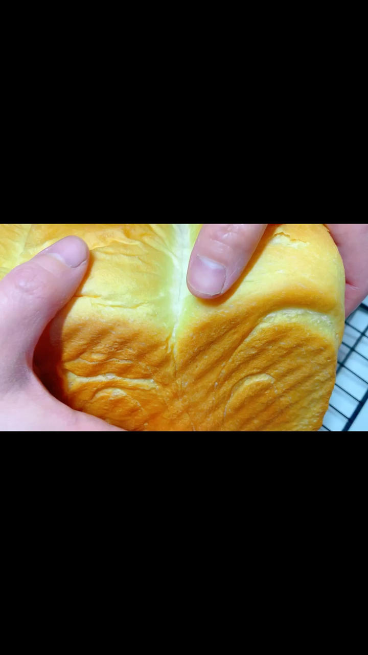 《Tinrry+》软绵绵的白吐司