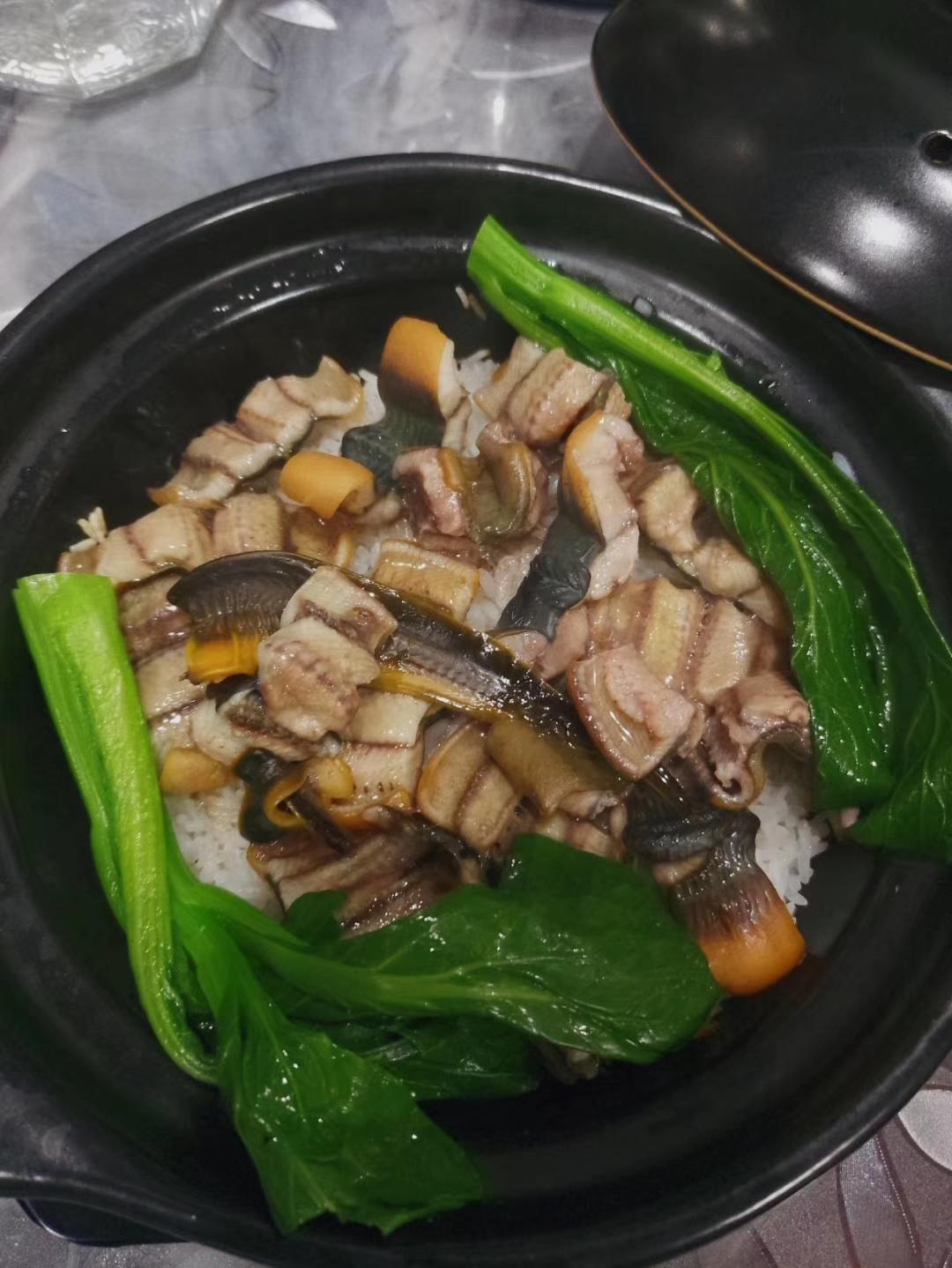 黄鳝煲仔饭的做法