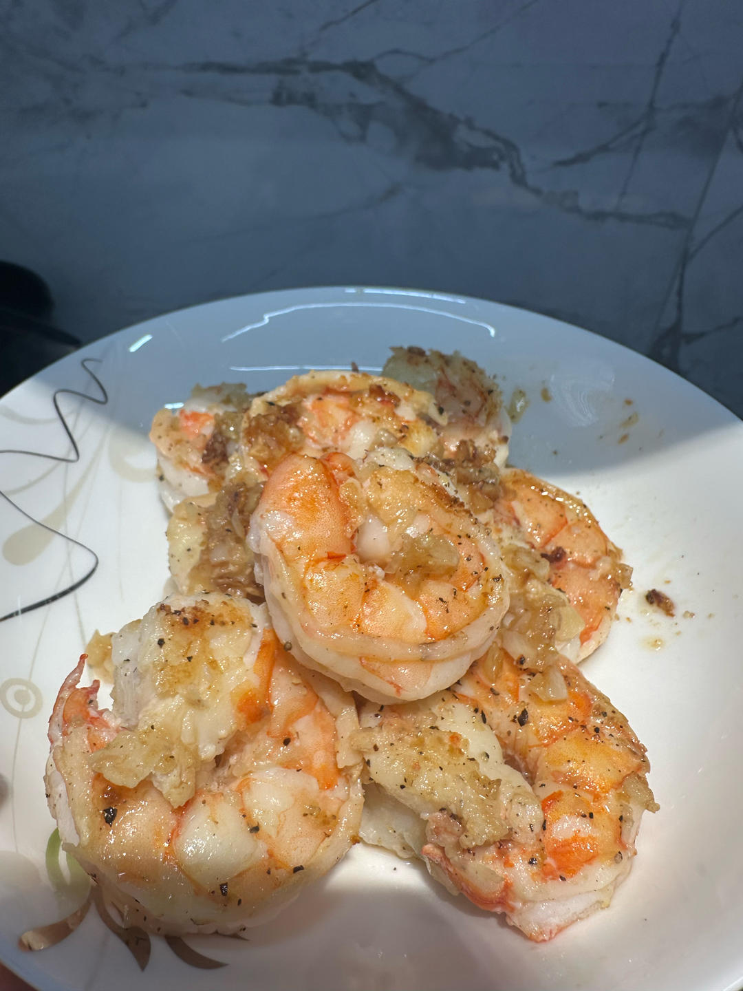 黄油蒜香大虾