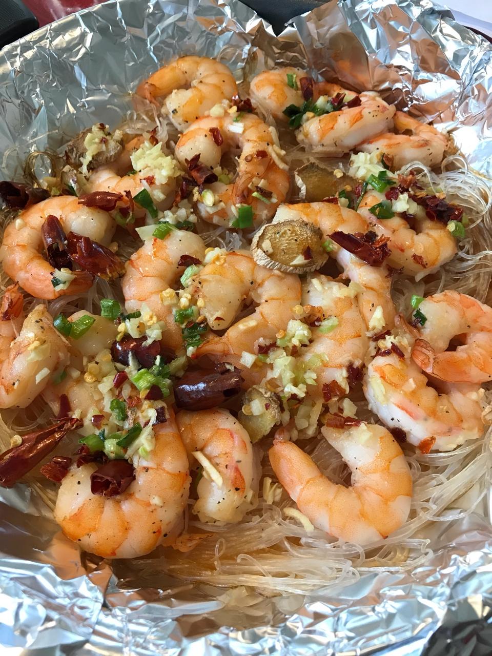 蒜蓉粉丝烤虾