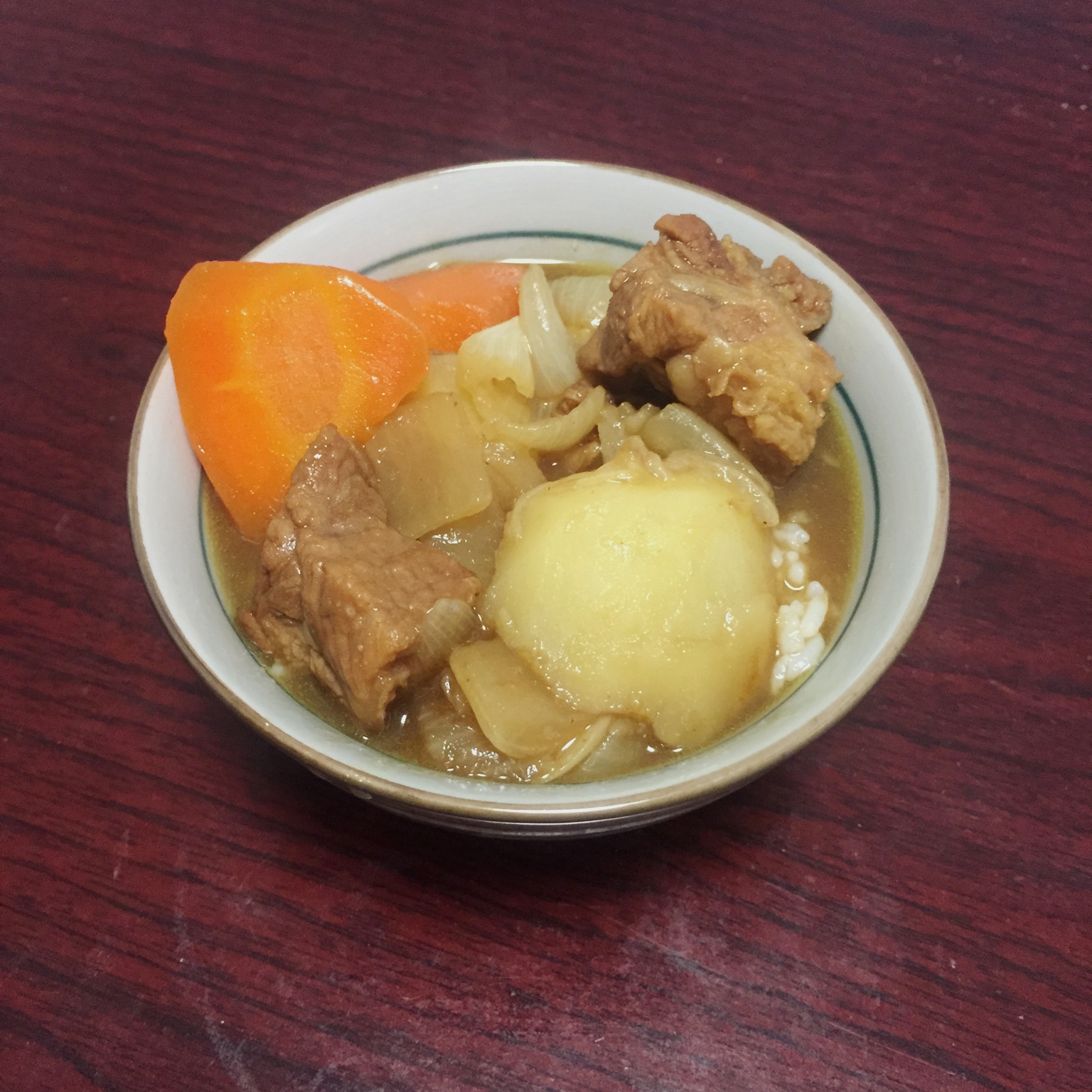 咖喱牛腩