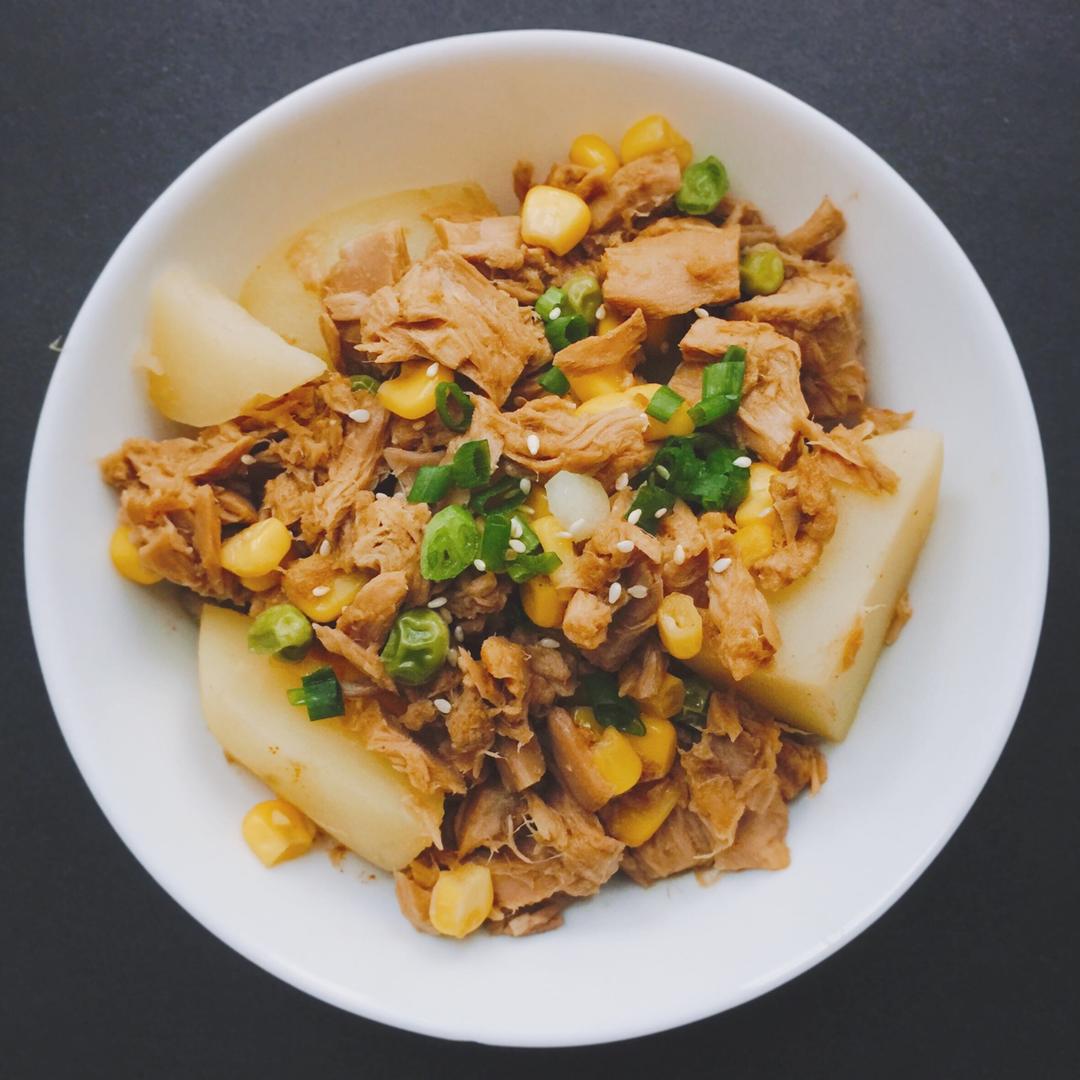金枪鱼煮土豆