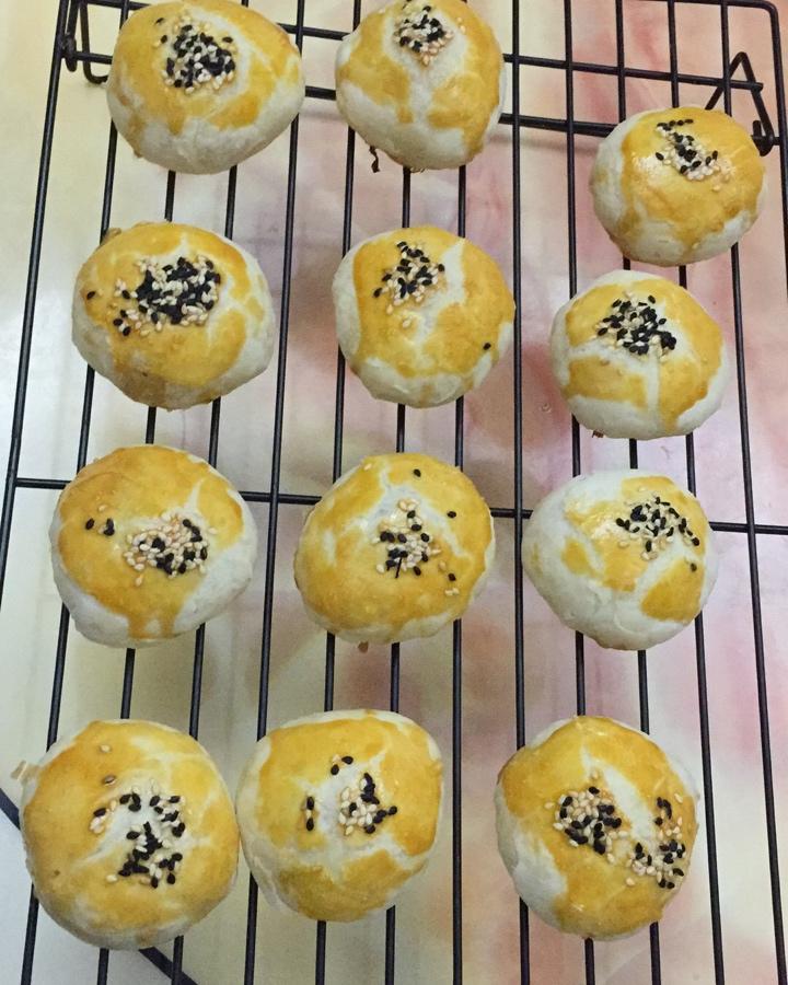 苏式榨菜鲜肉月饼