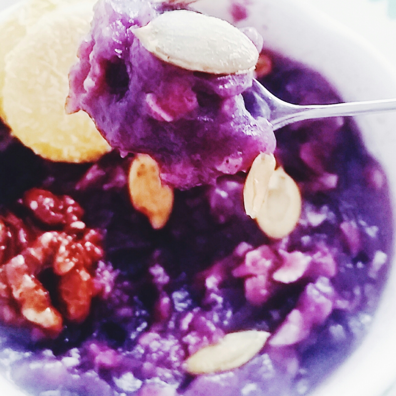 迷恋于美食，钟情于健身