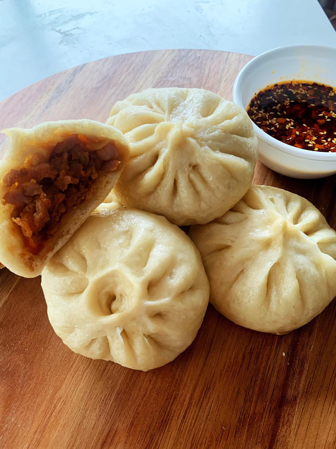 好吃的鸡肉土豆包子