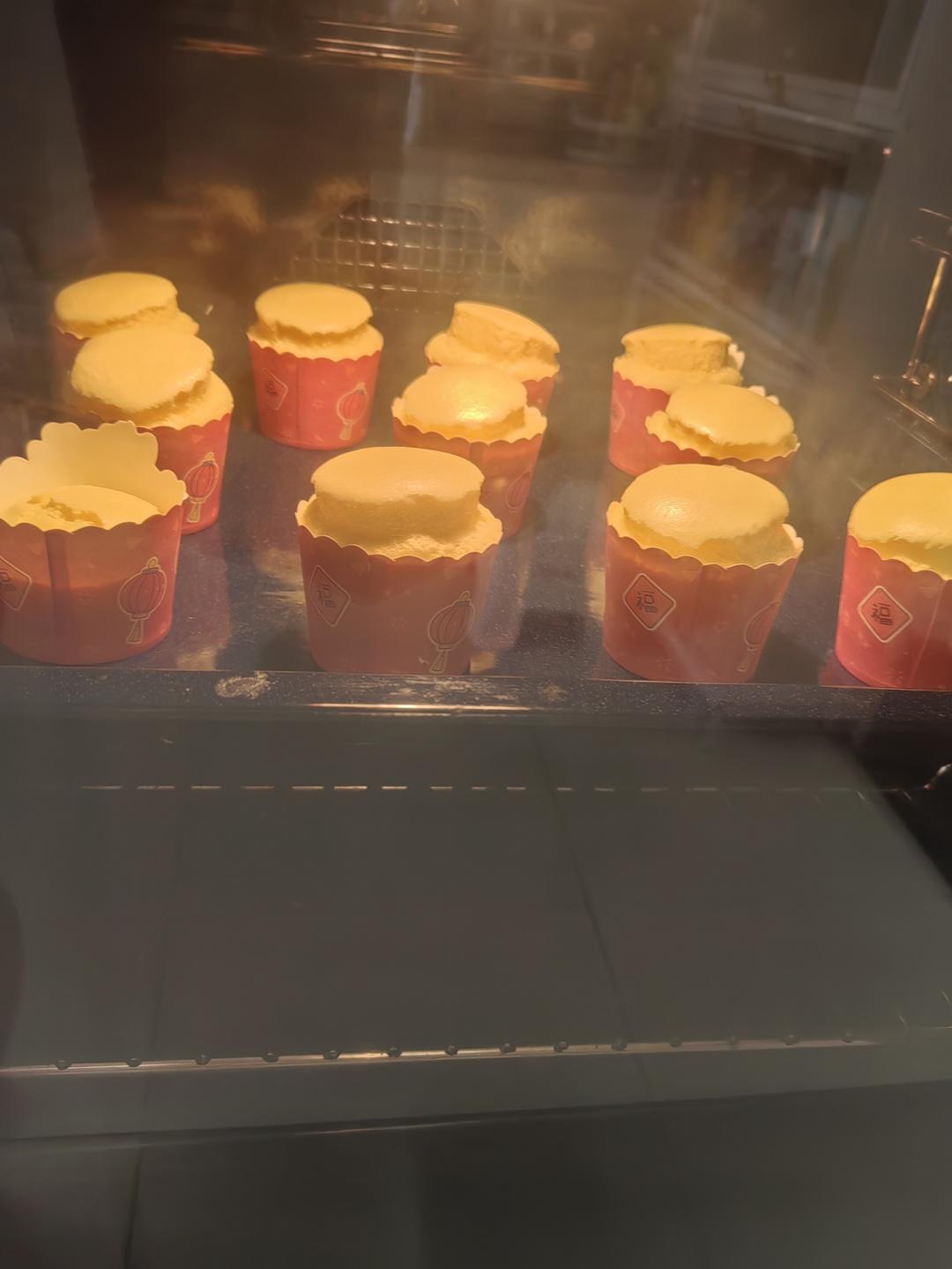不塌陷不开裂不缩腰杯子蛋糕分享