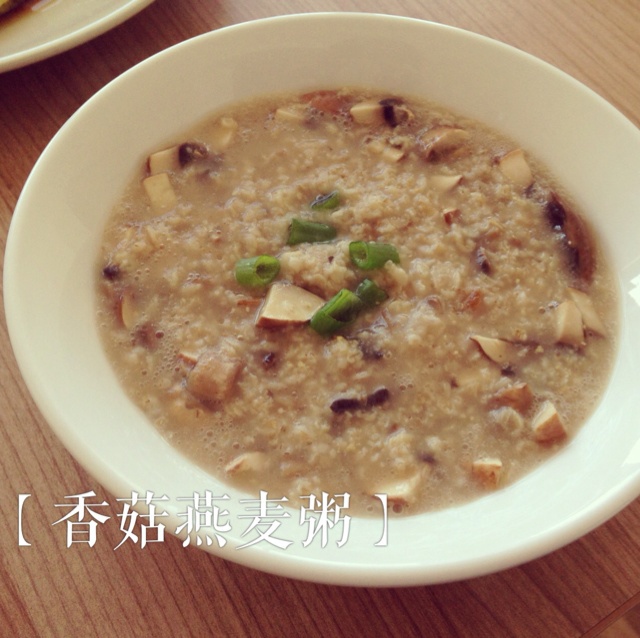 香蕉牛奶燕麦粥