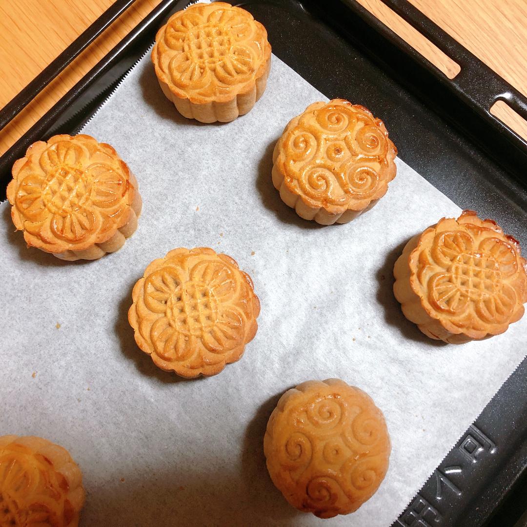 在国外想吃月饼怎么办？不用转换糖浆，自制枧水！