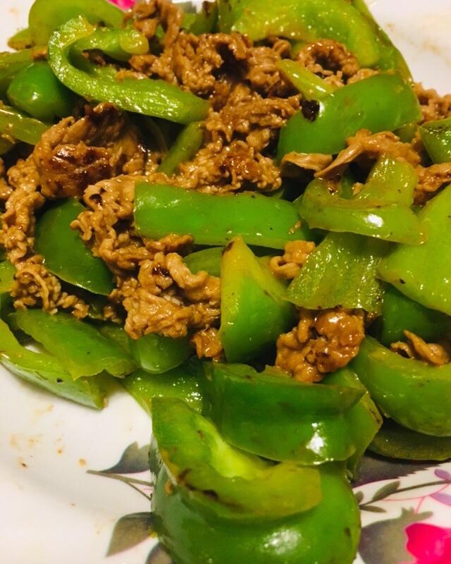青椒炒肉丝