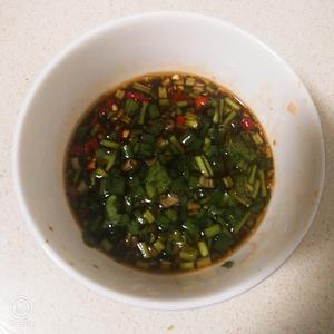 广西蒜米辣椒蘸水的做法 步骤3