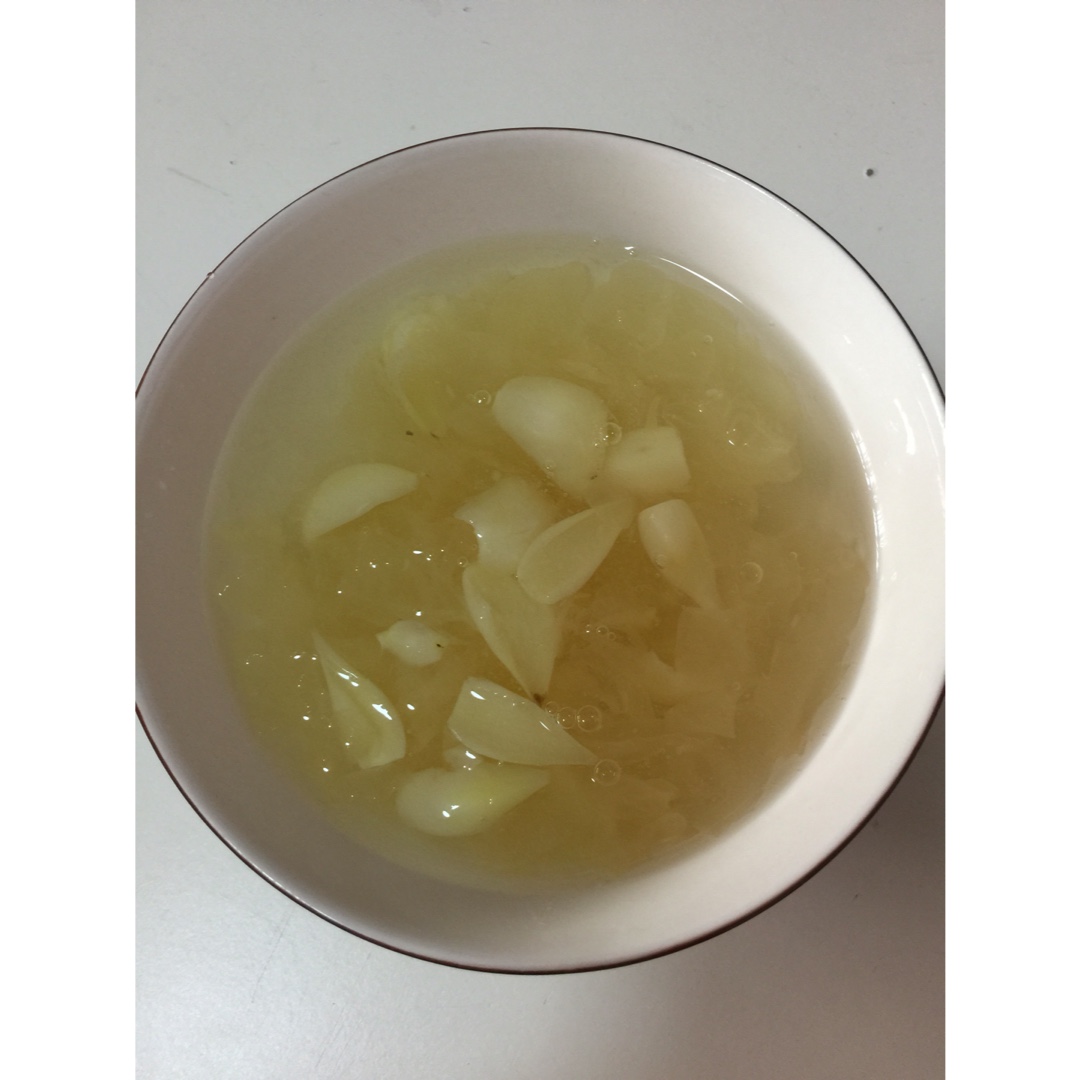 百合红枣银耳汤
