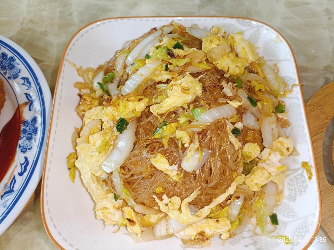 白菜粉丝炒鸡蛋