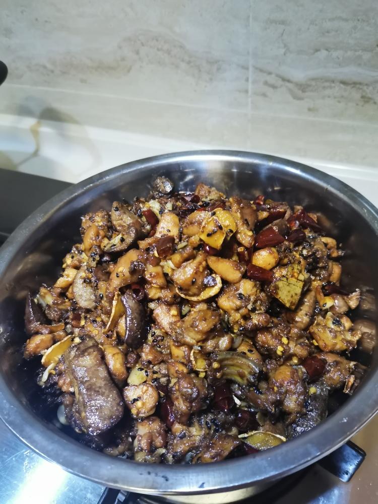 超级好吃的干煸兔