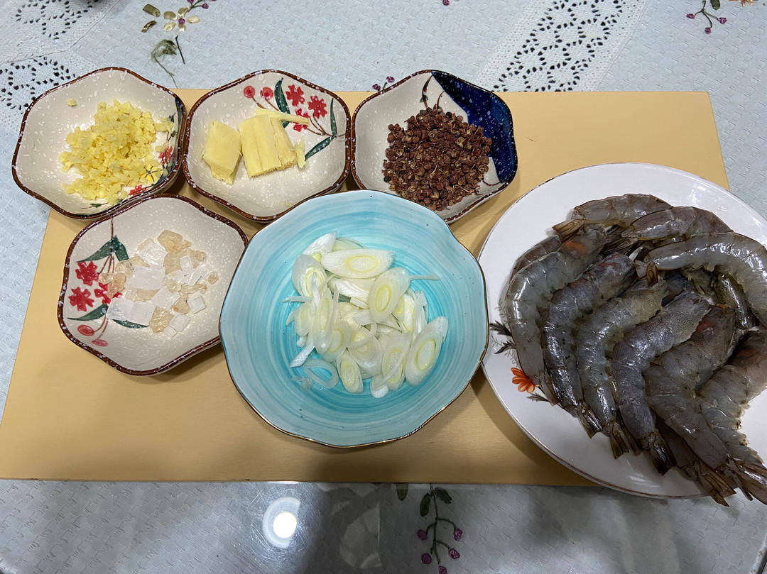 老饭骨的油焖大虾