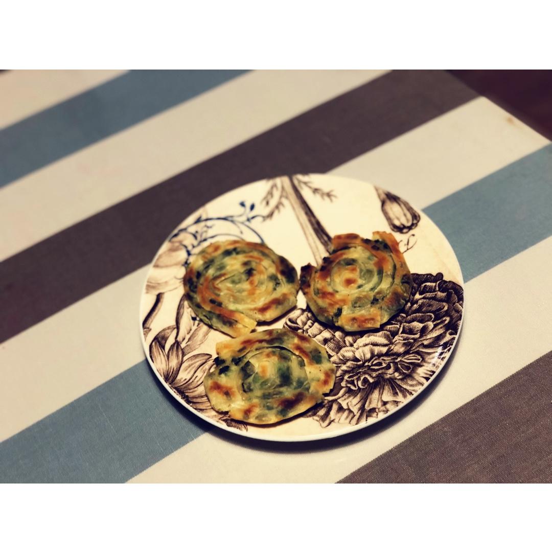 小馄饨皮葱油饼