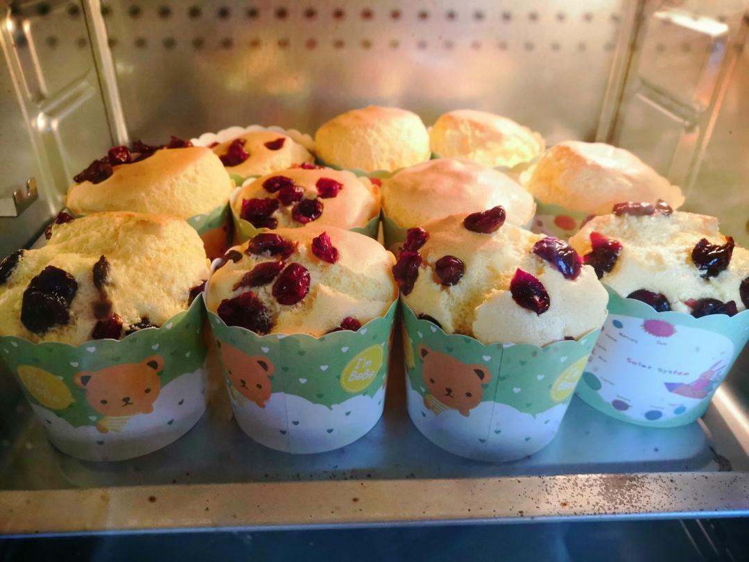 纸杯蛋糕 8寸戚风蛋糕的量