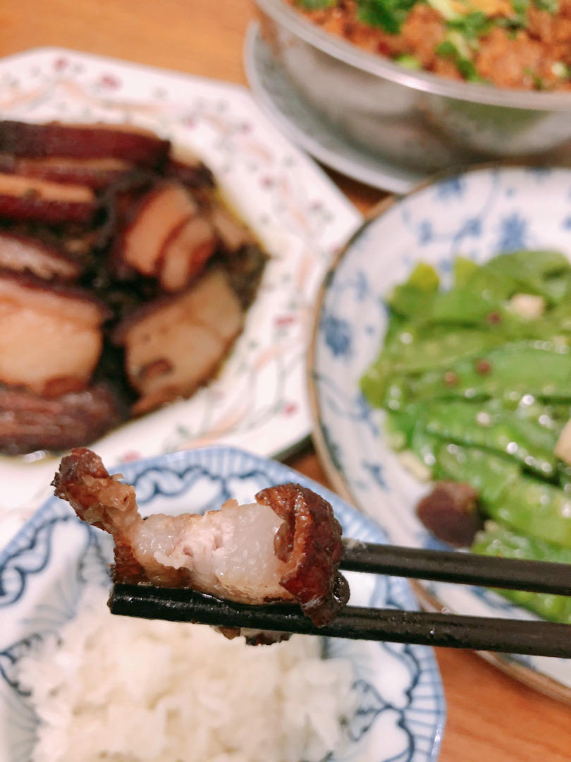 厨师长教你：“咸烧白”的正宗做法，一看就有食欲