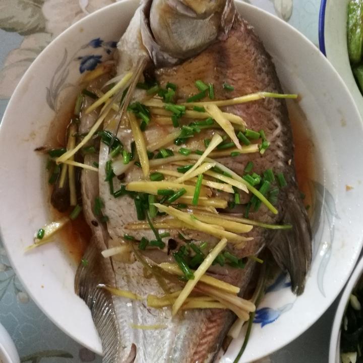 饭店口味的清蒸鲈鱼