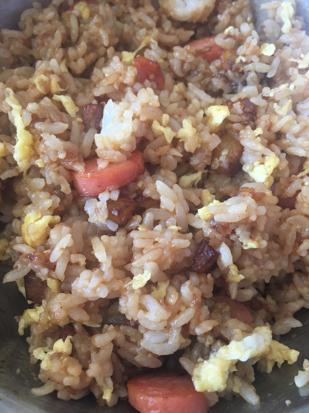邻居抢着来我家吃土豆香肠炒饭，原来这么香！