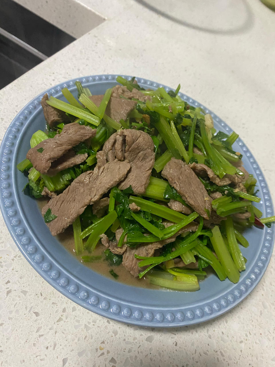 小炒黄牛肉，肉嫩味香！太好吃了简直是米饭杀手！