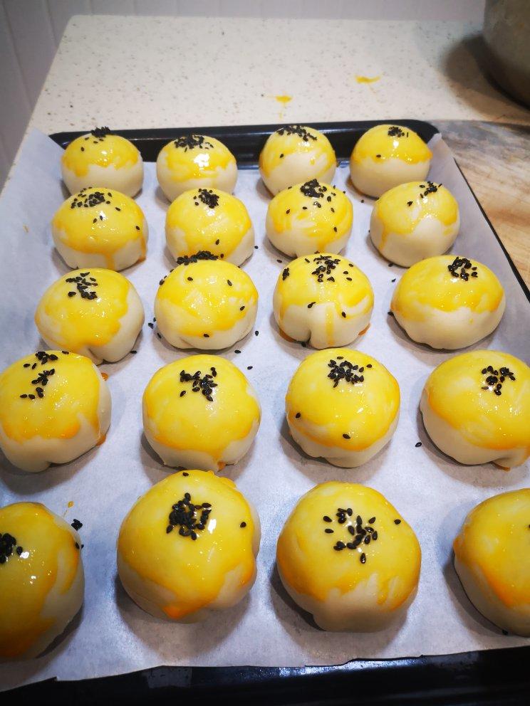 超简单 免揉 酥掉渣的蛋黄酥(超详细附全程视频)不破酥『万能酥皮』