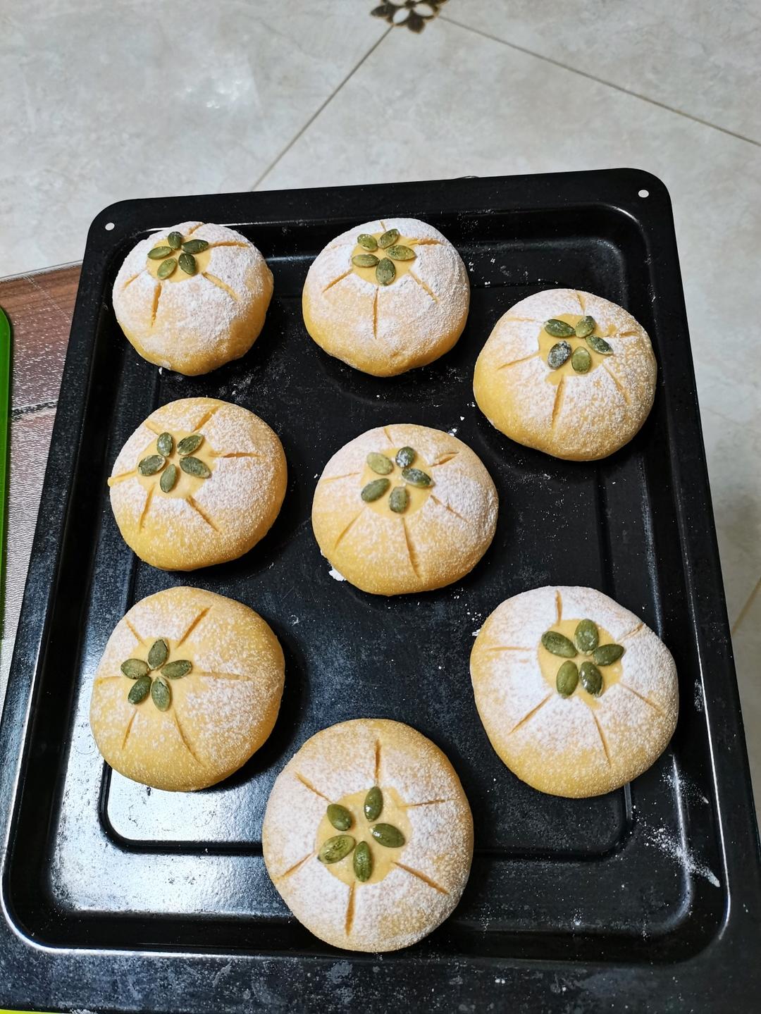 南瓜🎃奶酥面包