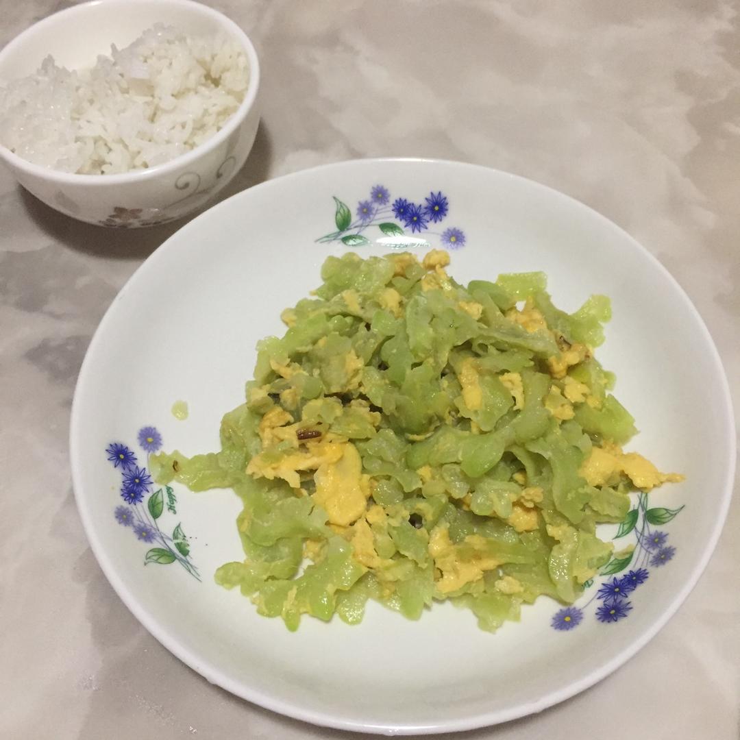 苦瓜炒蛋（清火菜）