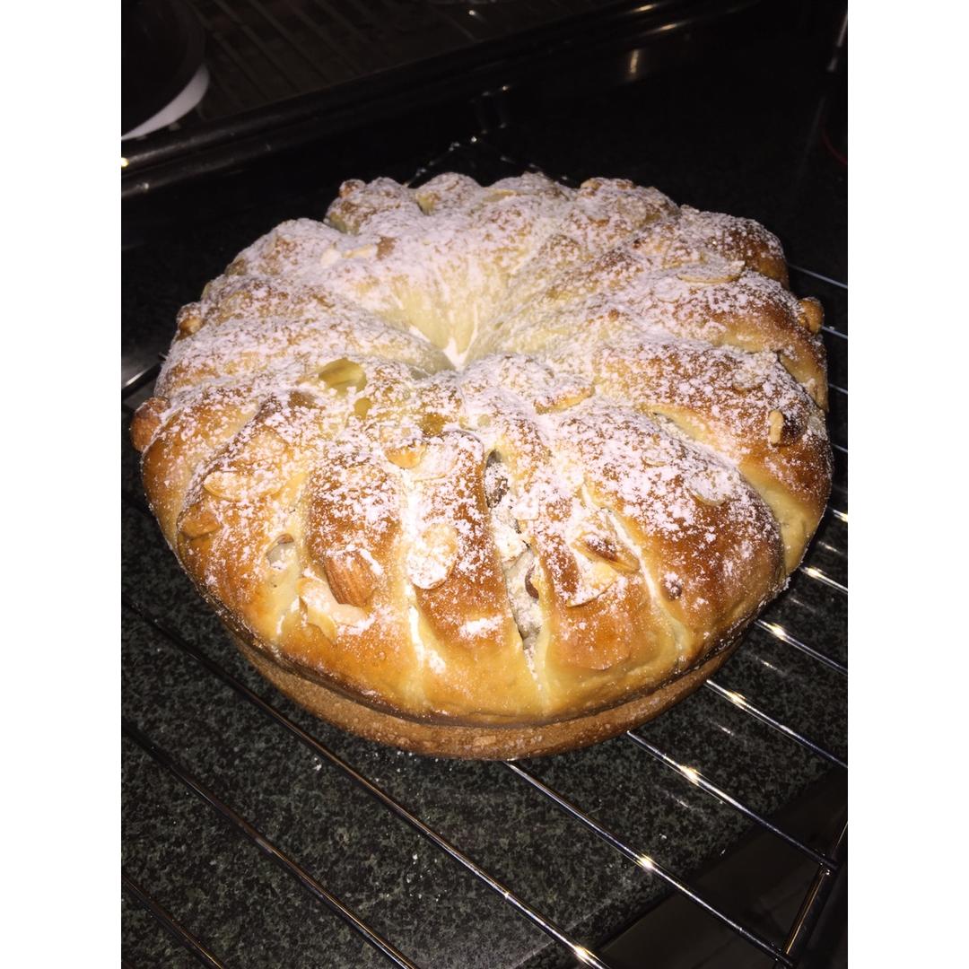 奶油乳酪核桃面包