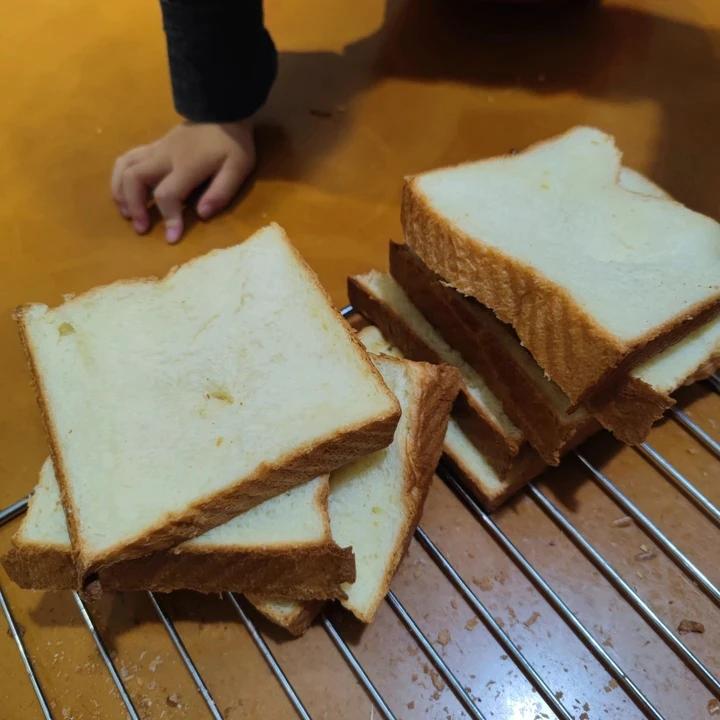 奶香超浓郁的淡奶油吐司（消灭淡奶油）